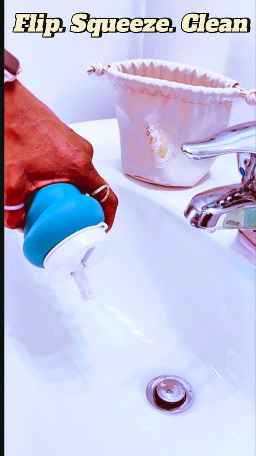 Dame PiPi™ Portable Water Cleansing Bottle